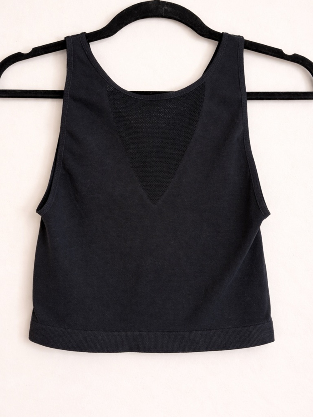 BKE Essentials Black Crop Tank XS/S– Mesh Panel Athletic Top